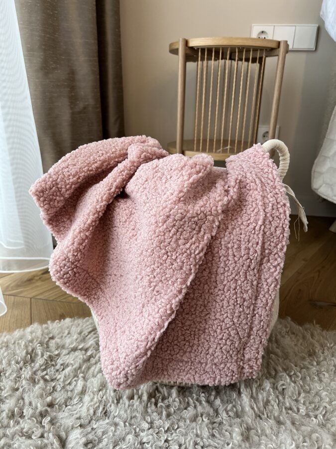 handmade-bedspread-blanket-teddy-dusty-pink-f05f6506 Handmade Bedspread & Blanket Teddy - Dusty Pink - Image 1