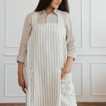 Linen Crossed Back Apron - Image 14