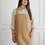 Linen Crossed Back Apron - Image 4