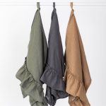Linen Kitchen Towel With Ruffles - Image 3
