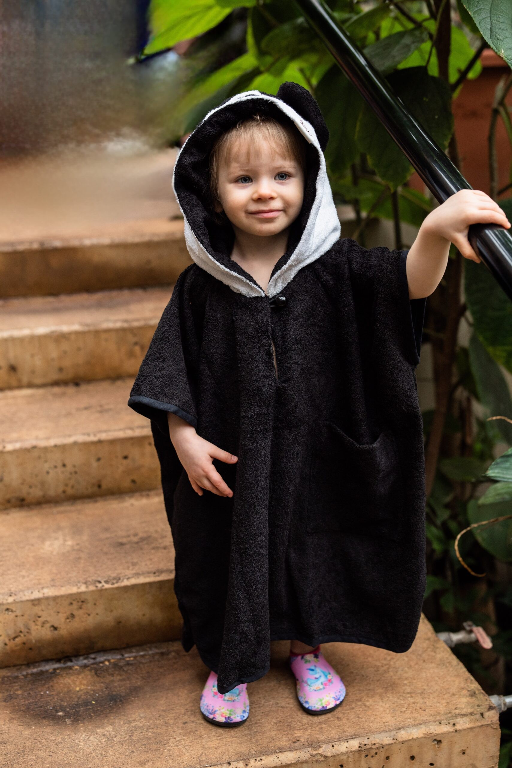 short-sleeve-poncho-panda-for-toddlers-size-82-86-116-cc360f03 Short-Sleeve Poncho PANDA - For TODDLERS (Size 82/86-116) - Image 1